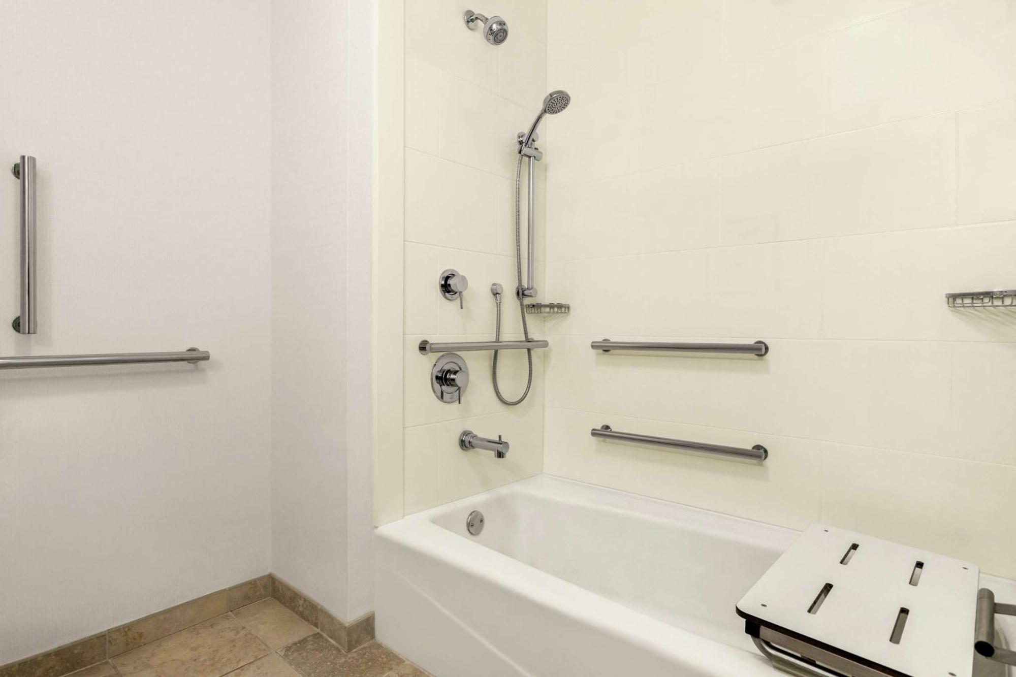 Hampton Inn Athens Esterno foto