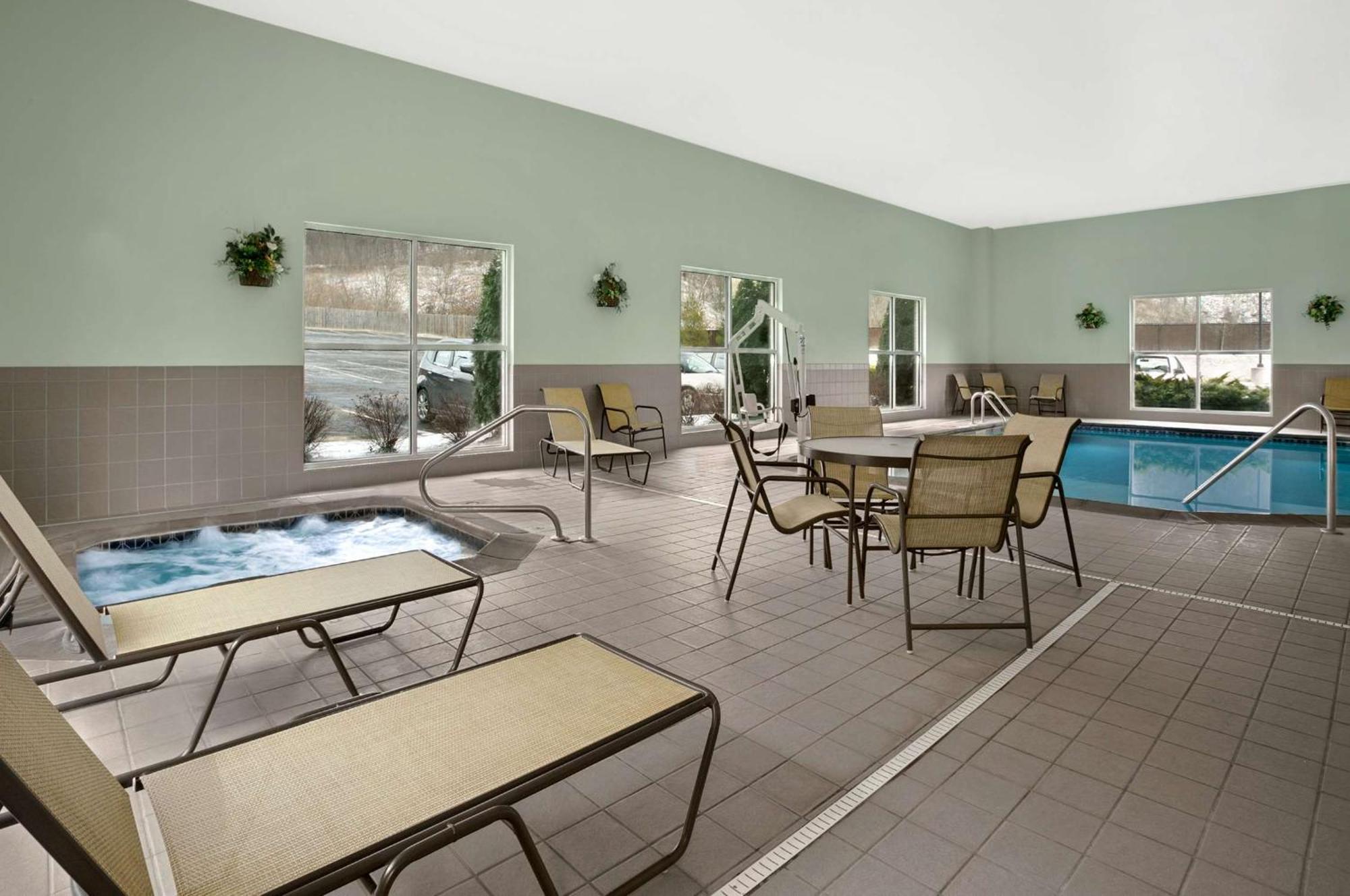 Hampton Inn Athens Esterno foto